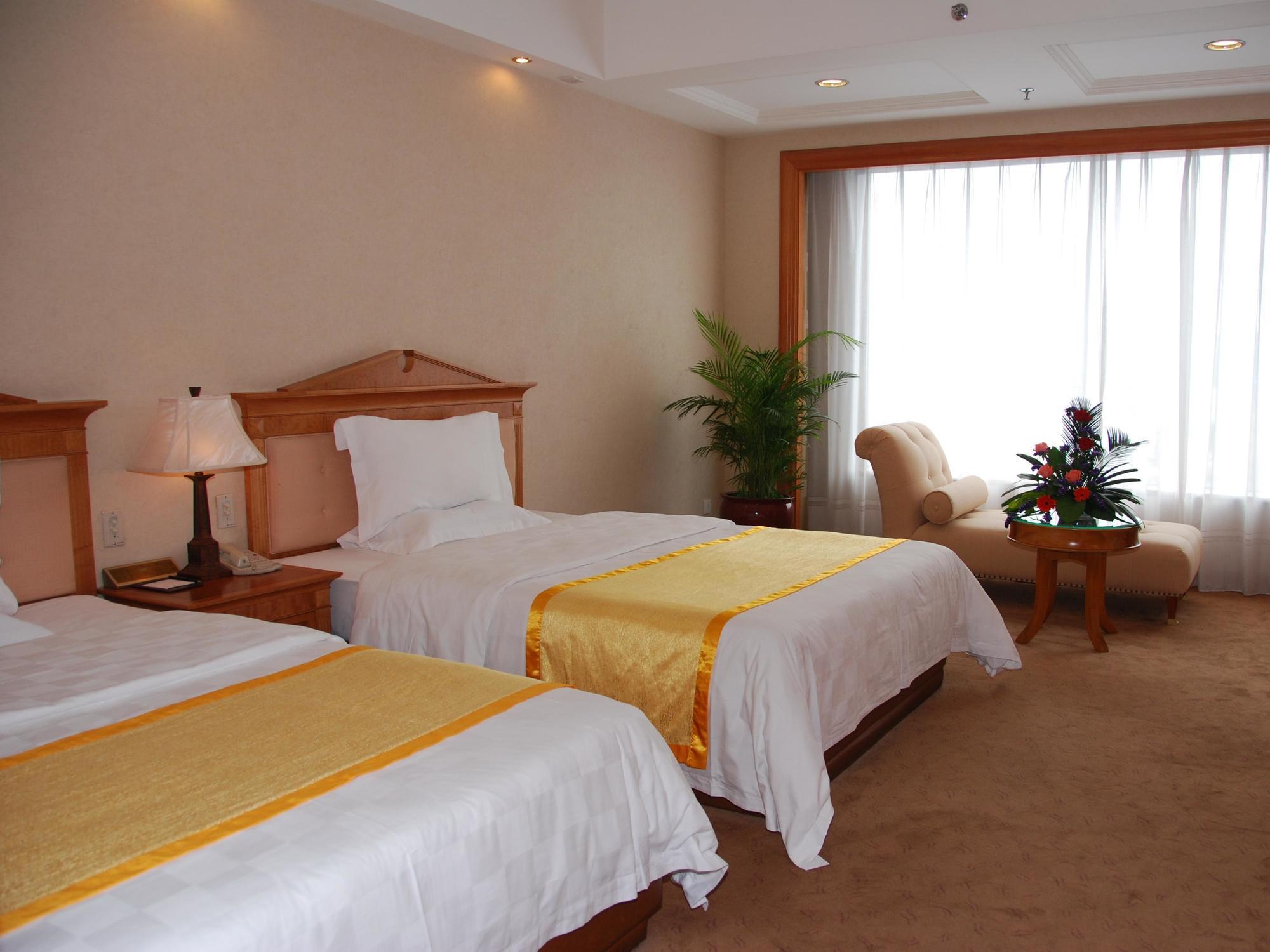 Crown Prince Hotel Dongguan  Esterno foto